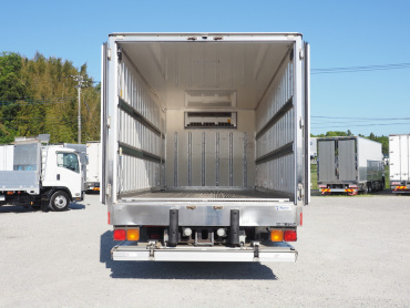 いすゞ フォワード 冷凍バン 中型 TKG-FRR90S2 年式 H30 [写真12]