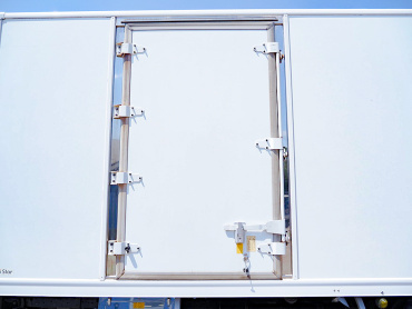 日野 レンジャープロ 冷凍バン 中型 TKG-FD9JLAA 年式 H29 [写真15]