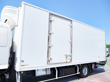 日野 レンジャープロ 冷凍バン 中型 TKG-FD9JLAA 年式 H29 [写真12]