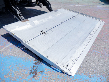 日野 レンジャープロ 冷凍バン 中型 TKG-FD9JLAA 年式 H29 [写真23]