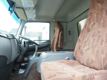 三菱ふそう ファイター 冷凍ウイング 中型 PDG-FK61F 年式 H22 [写真47]