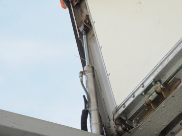 日野 レンジャープロ 冷凍ウイング 中型 TKG-FD7JLAA 年式 H29 [写真13]