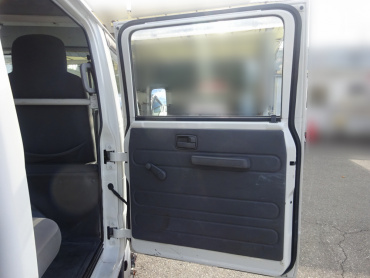 いすゞ エルフ Wキャブ 小型 TRG-NHS85A 年式 H27 [写真17]