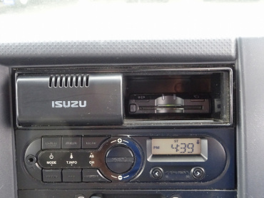 いすゞ エルフ Wキャブ 小型 TRG-NHS85A 年式 H27 [写真23]