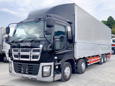 いすゞ ギガ ウイング車 大型 LKG-CYJ77A 年式 H24 [写真01]