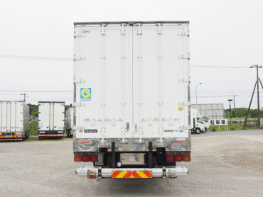 いすゞ ギガ 冷凍バン 大型 QKG-CYL77A 年式 H25 [写真04]