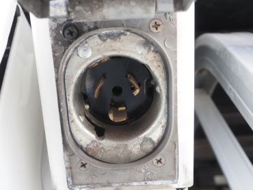 いすゞ ギガ 冷凍バン 大型 QKG-CYL77A 年式 H25 [写真15]