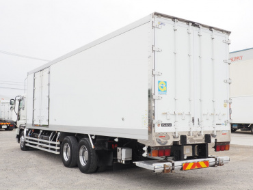 いすゞ ギガ 冷凍バン 大型 QKG-CYL77A 年式 H25 [写真06]