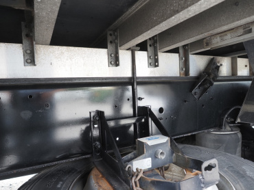 いすゞ ギガ 冷凍バン 大型 QKG-CYL77A 年式 H25 [写真42]