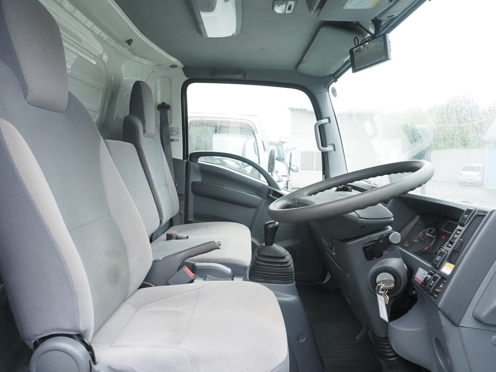 いすゞ エルフ ウイング車 小型 TRG-NPR85AN 年式 H29[写真31]