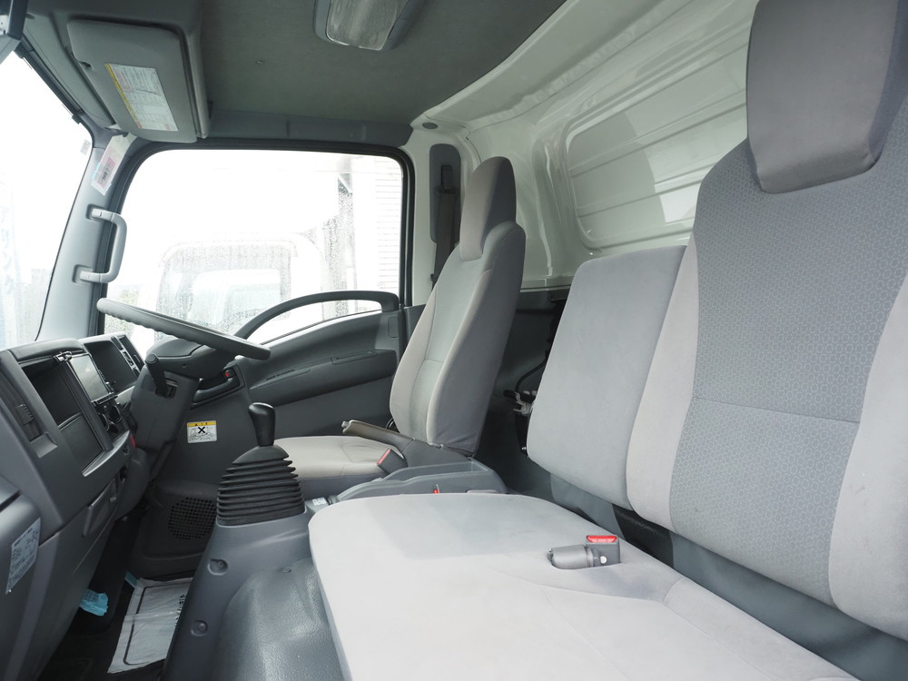 いすゞ エルフ ウイング車 小型 TRG-NPR85AN 年式 H29[写真38]