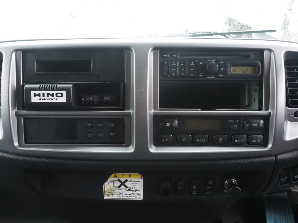 日野 レンジャープロ 冷凍バン 中型 TKG-FC9JKAG 年式 H25[写真30]