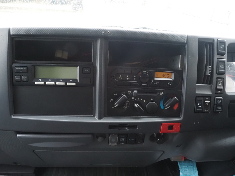 いすゞ エルフ 冷凍バン 小型 TPG-NPR85AN 年式 H29[写真26]