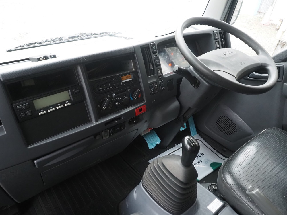 いすゞ エルフ 冷凍バン 小型 TPG-NPR85AN 年式 H29[写真24]