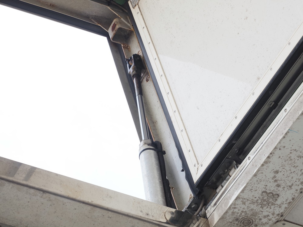 日野 プロフィア 冷凍ウイング 大型 LKG-FW1EXBG 年式 H23[写真16]