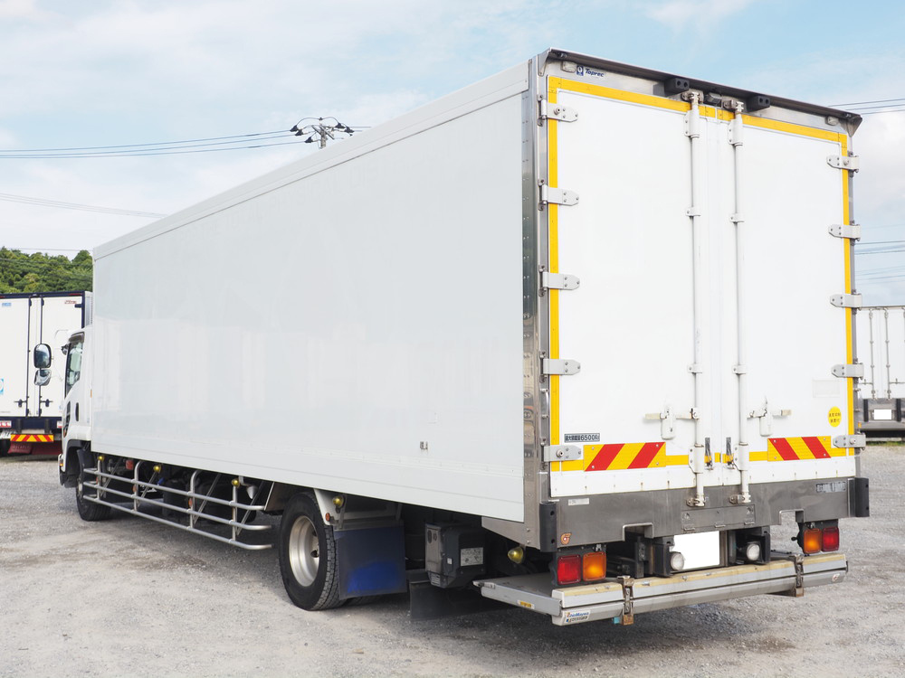 いすゞ フォワード 冷凍バン 中増t QKG-FTR34T2 年式 H29[写真07]