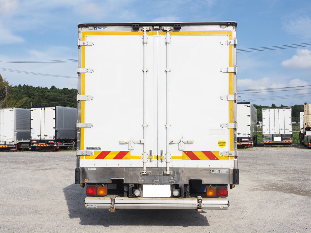 いすゞ フォワード 冷凍バン 中増t QKG-FTR34T2 年式 H29[写真06]