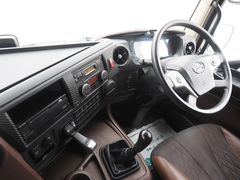 日野 プロフィア ウイング車 大型 2DG-FW1AHG 年式 H30[写真33]