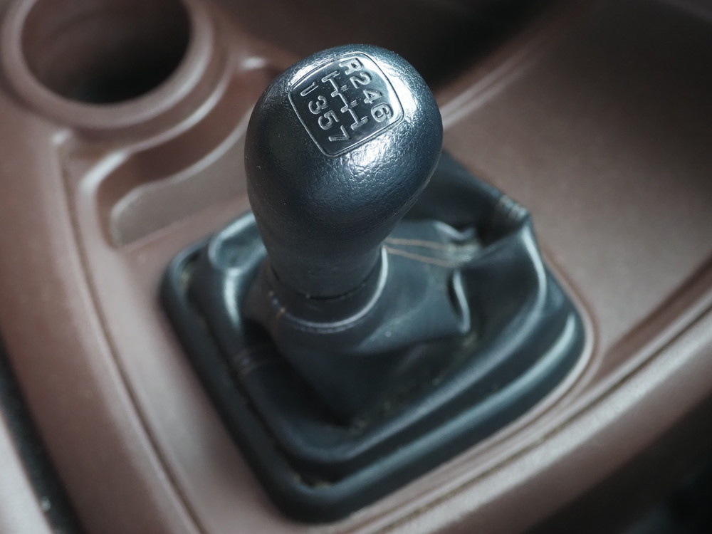 日野 グランドプロフィア ウイング車 大型 2DG-FW1AHG 年式 R2[写真31]