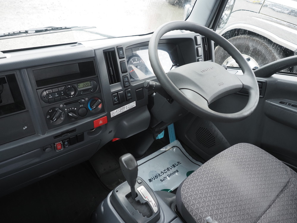 いすゞ エルフ 平ボディ 小型 TRG-NLR85AR 年式 H29[写真22]