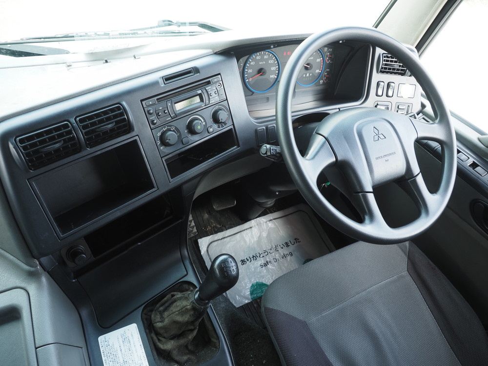 三菱ふそう スーパーグレート ウイング車 大型 QPG-FS64VZ 年式 H28[写真28]