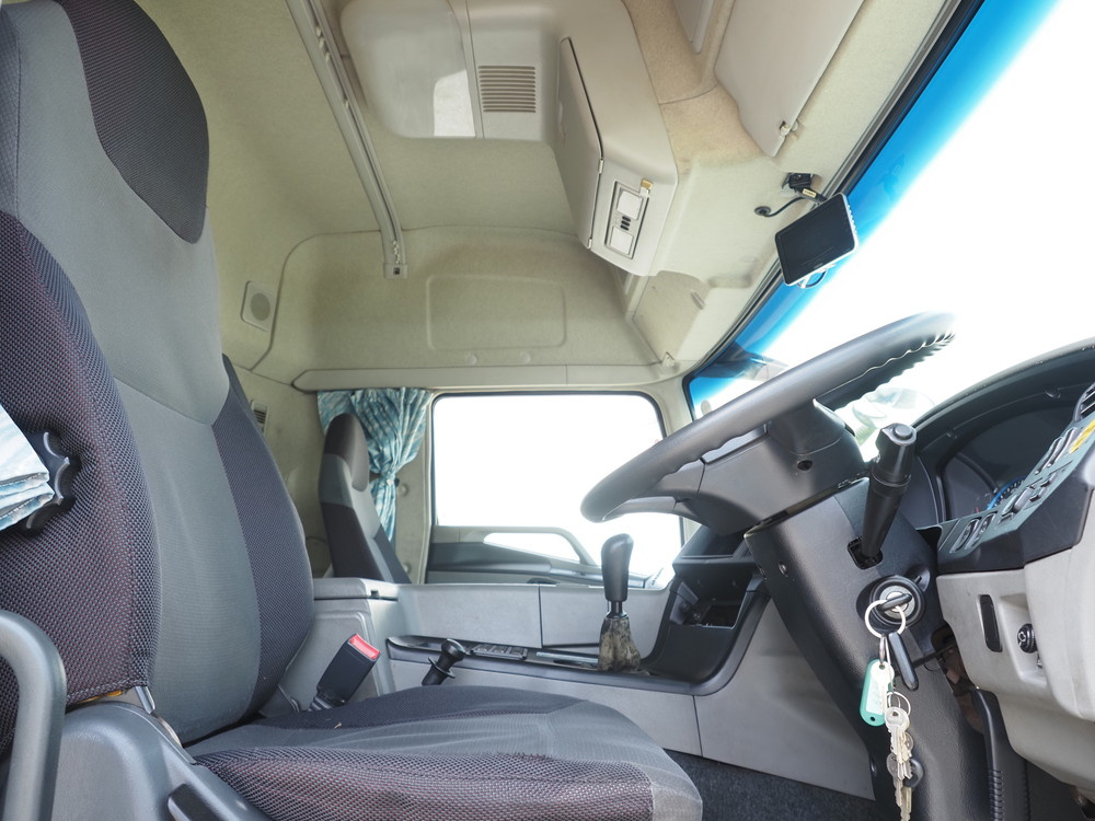 三菱ふそう スーパーグレート ウイング車 大型 QPG-FS64VZ 年式 H28[写真26]