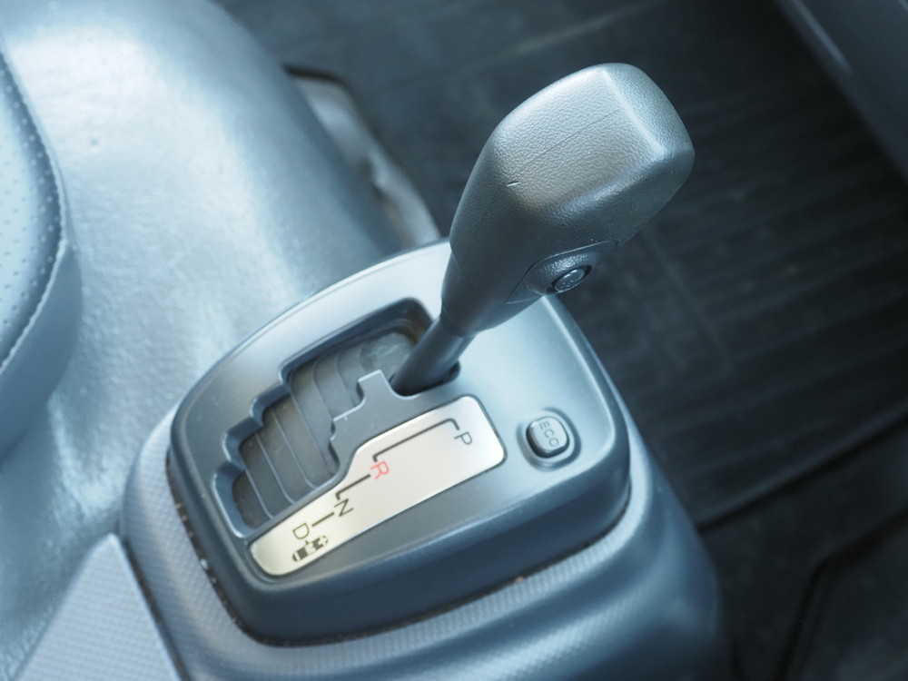 いすゞ エルフ バン車 小型 2RG-NLR88AN 年式 R2[写真17]