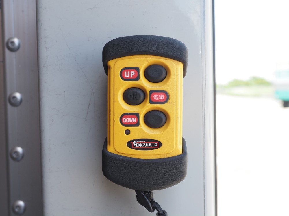 いすゞ フォワード 冷凍ウイング 中型 2RG-FRR90S2 年式 R1[写真29]