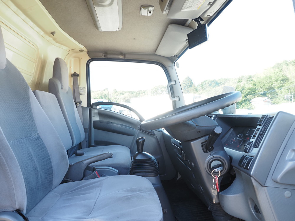 いすゞ エルフ 冷凍バン 小型 TPG-NPR85AN 年式 H27[写真18]