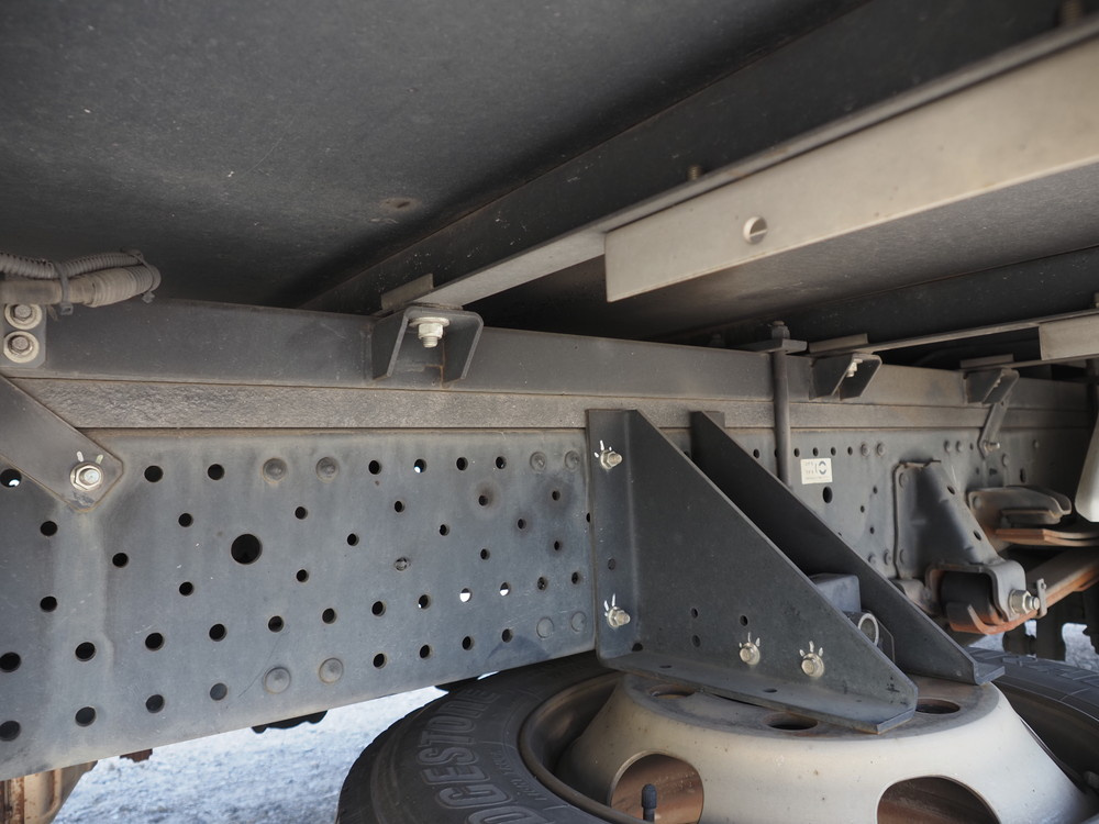 いすゞ エルフ 冷凍バン 小型 TPG-NPR85AN 年式 H28[写真30]