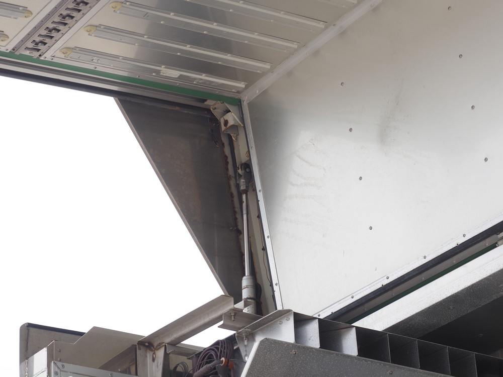 日野 グランドプロフィア 冷凍ウイング 大型 BKG-FR1EZYJ 年式 H22[写真22]