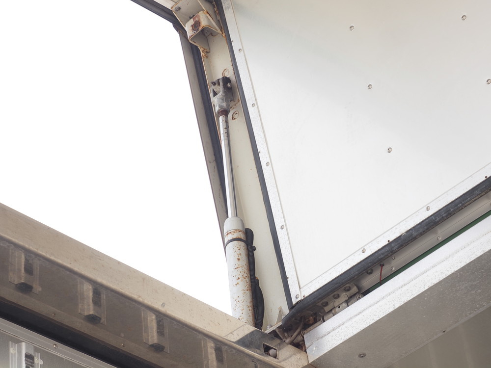 日野 グランドプロフィア 冷凍ウイング 大型 BKG-FR1EZYJ 年式 H22[写真15]