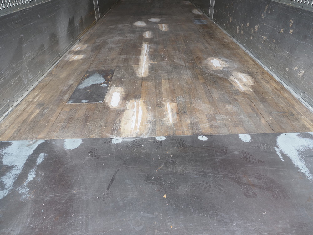 いすゞ ギガ ウイング車 大型 LKG-CYJ77A 年式 H24[写真26]