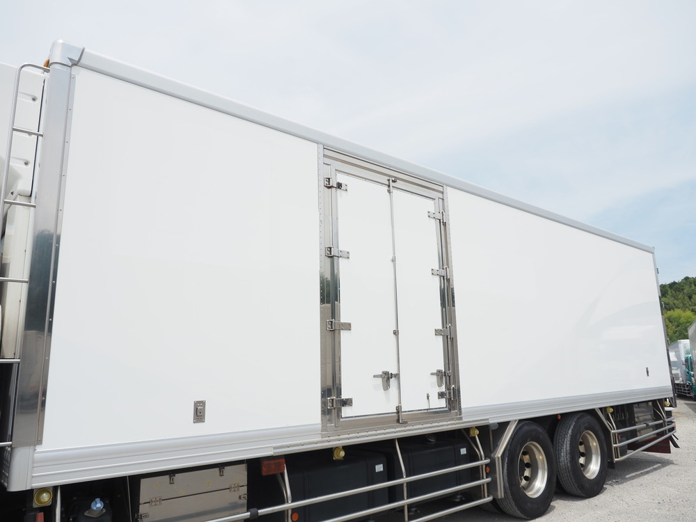 三菱ふそう スーパーグレート 冷凍バン 大型 QPG-FU65VZ 年式 H27[写真15]