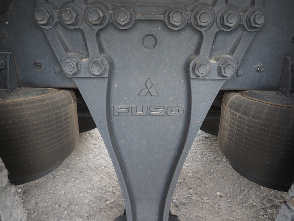 三菱ふそう スーパーグレート 冷凍バン 大型 QPG-FU65VZ 年式 H27[写真40]