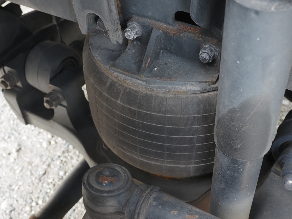 三菱ふそう スーパーグレート 冷凍バン 大型 QPG-FU65VZ 年式 H27[写真42]