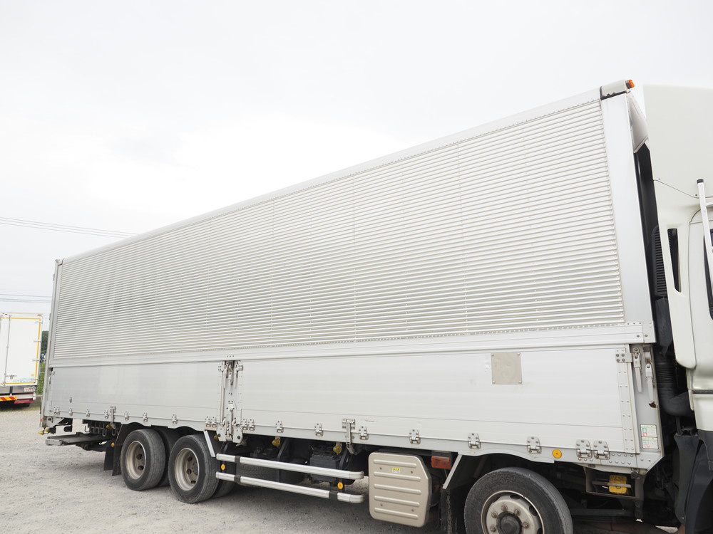 いすゞ ギガ ウイング車 大型 LKG-CYJ77A 年式 H24[写真09]