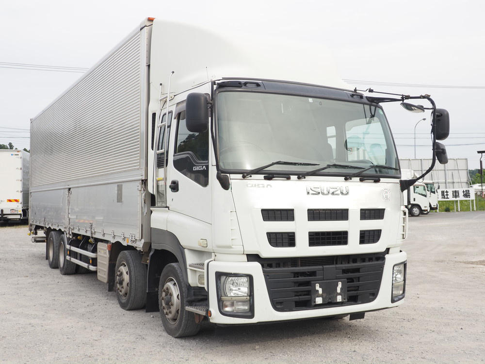 いすゞ ギガ ウイング車 大型 LKG-CYJ77A 年式 H24[写真04]