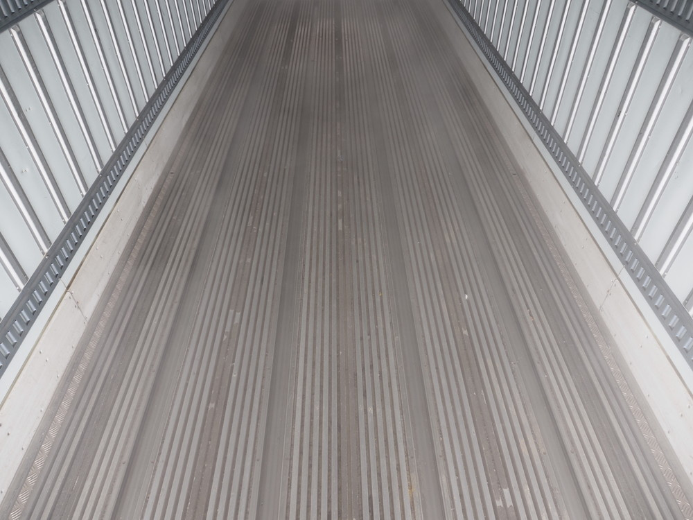 日野 プロフィア 冷凍バン 大型 QPG-FW1EXEJ 年式 H27[写真18]