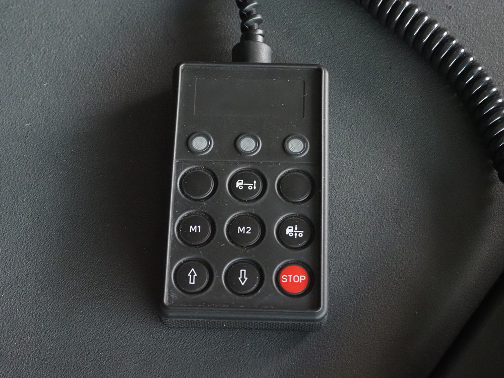 三菱ふそう スーパーグレート ウイング車 大型 QKG-FS54VZ 年式 H26[写真33]