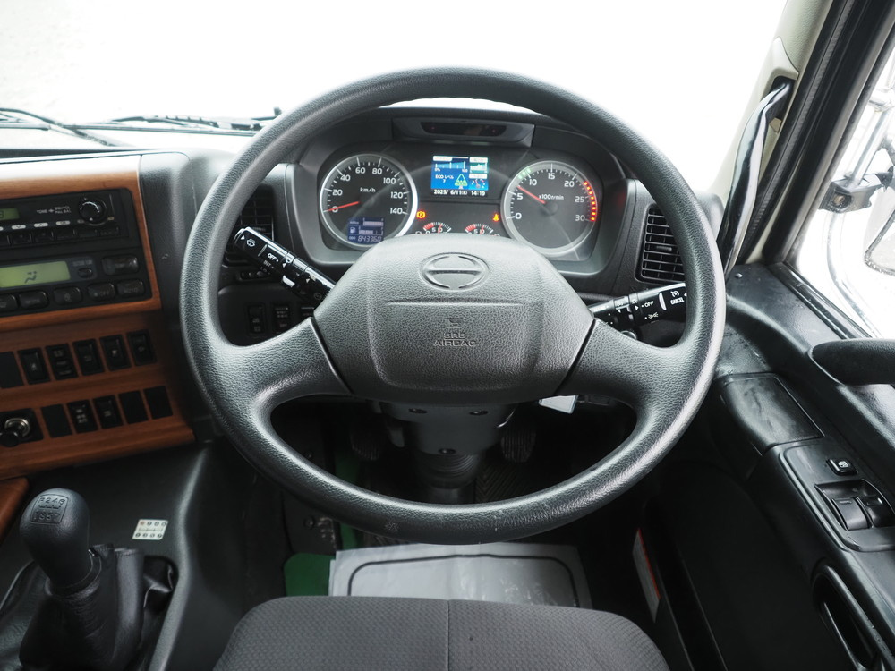 日野 プロフィア ウイング車 大型 QPG-FR1EXEG 年式 H27[写真29]