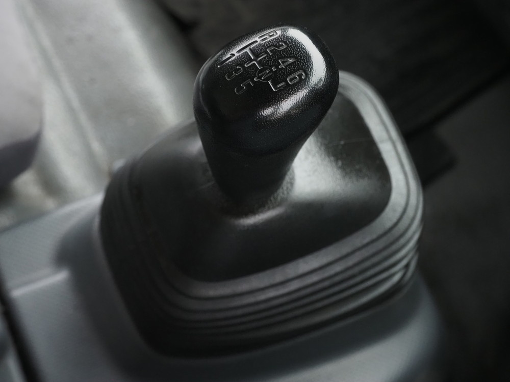 いすゞ エルフ バン車 小型 BKG-NPR85AN 年式 H23[写真21]