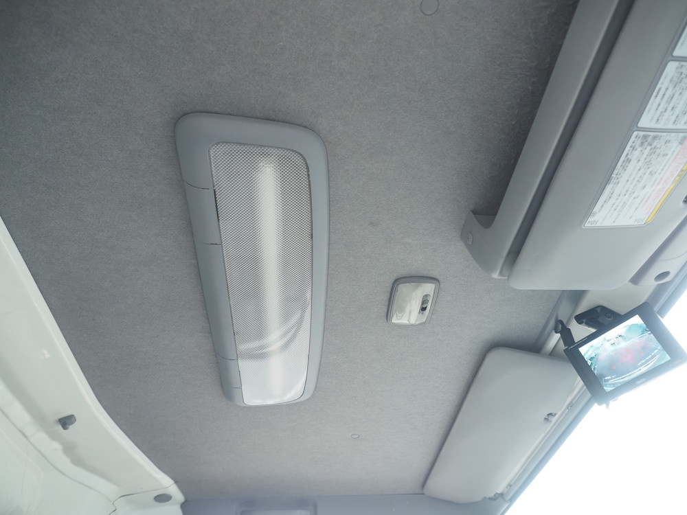 いすゞ エルフ バン車 小型 TRG-NPR85AN 年式 H29[写真27]