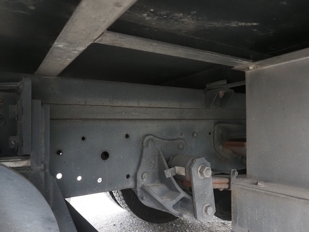 いすゞ エルフ 冷凍バン 小型 TKG-NPR85AN 年式 H26[写真37]