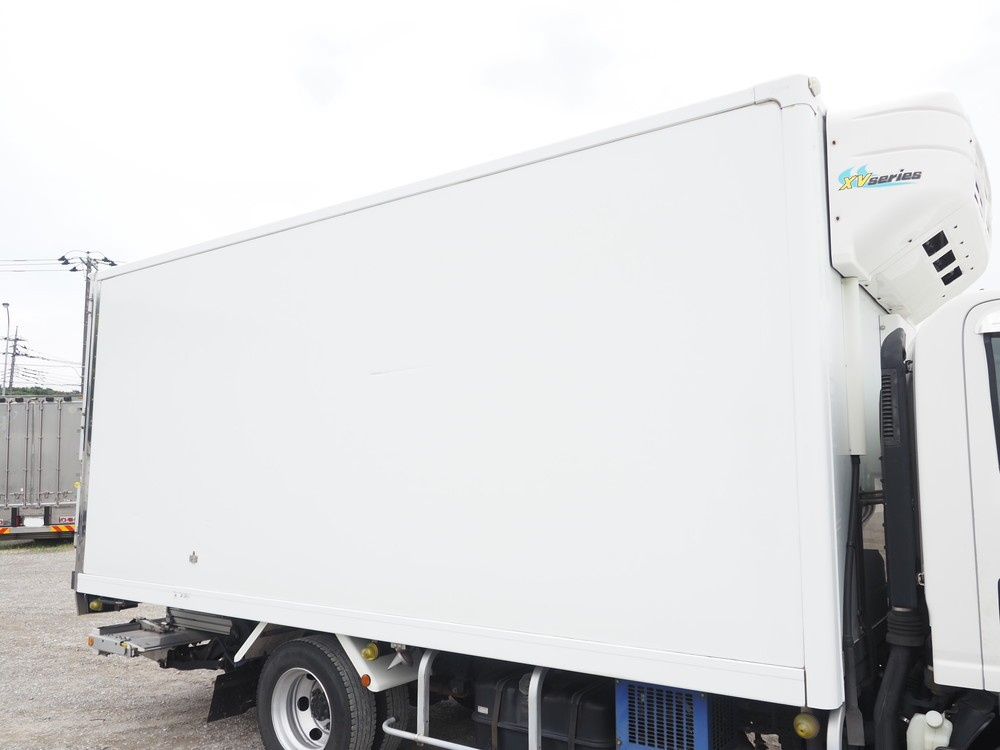 いすゞ エルフ 冷凍バン 小型 TPG-NPR85AN 年式 H29[写真09]