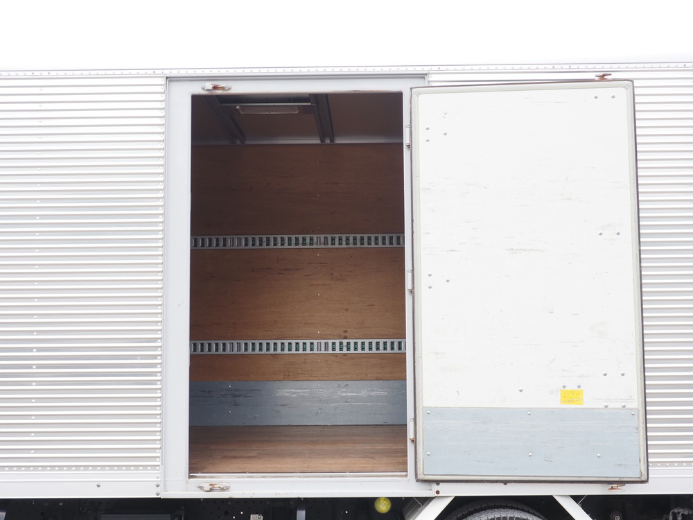 いすゞ エルフ バン車 小型 TKG-NMR85AN 年式 H26[写真12]