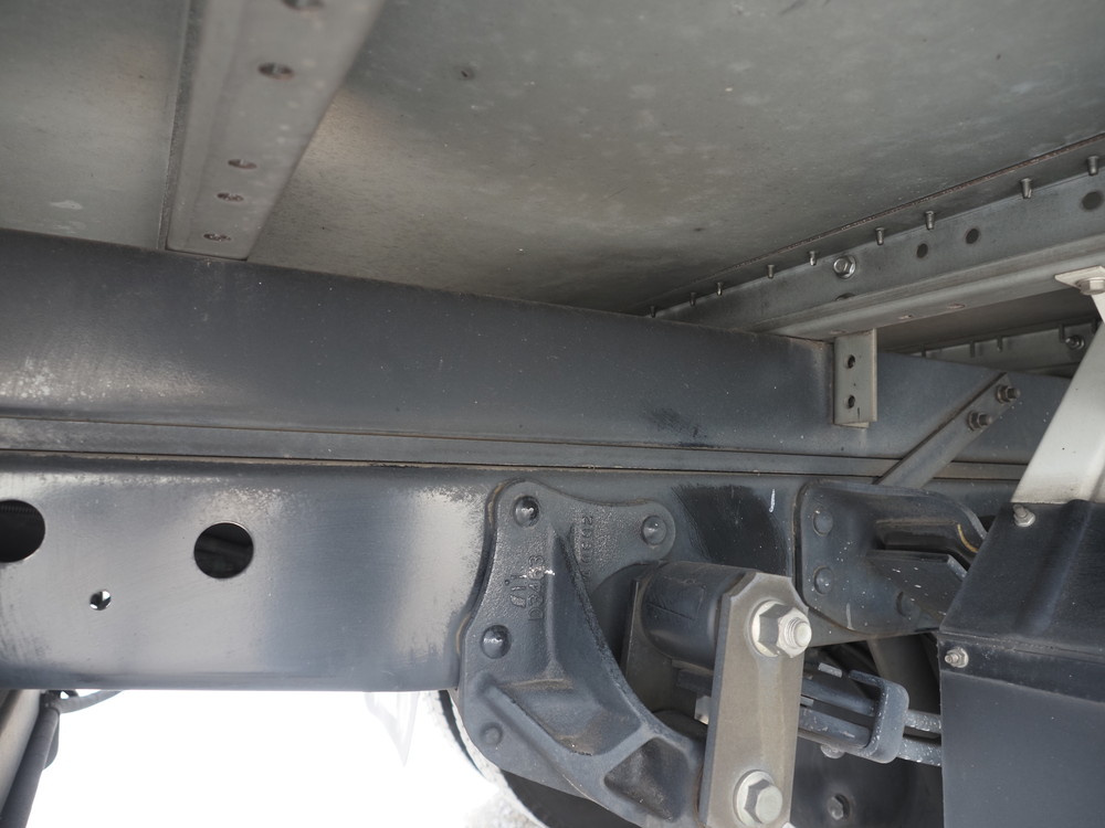 いすゞ エルフ バン車 小型 TKG-NMR85AN 年式 H26[写真29]