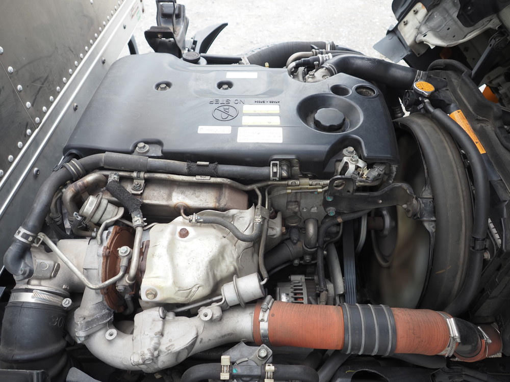 いすゞ エルフ バン車 小型 TKG-NMR85AN 年式 H26[写真33]