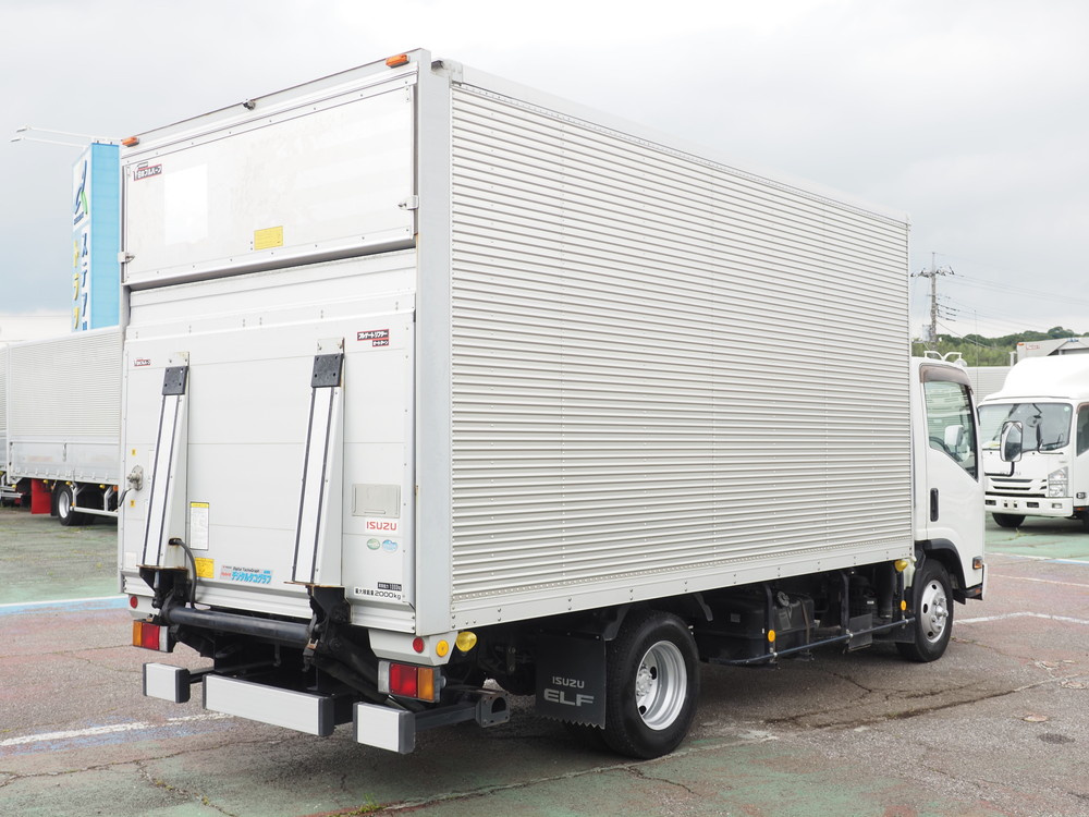 いすゞ エルフ バン車 小型 TRG-NPR85AN 年式 H29[写真04]