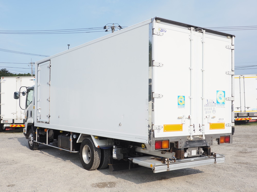 いすゞ フォワード 冷凍バン 中型 PKG-FRR90T2 年式 H22[写真07]